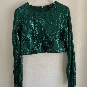 Lulus Long sleeve fancy top!!